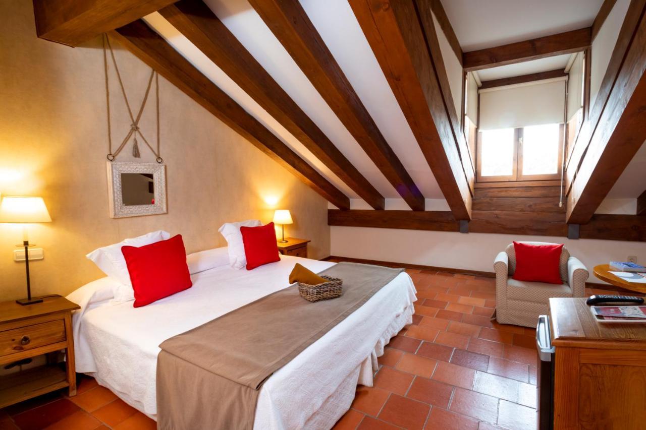 Hospederia De Santo Domingo Hotell Pedraza Eksteriør bilde